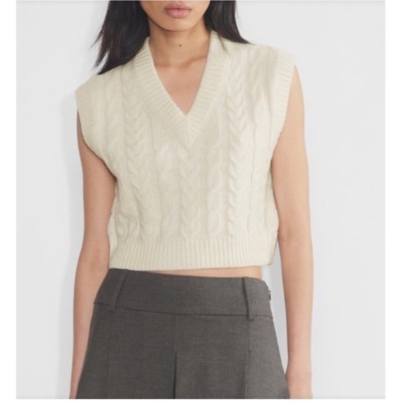 Sunday Best Cable Aritzia Knit Pullover V-Neck Sweater Vest White Size 2xs - Picture 1 of 7